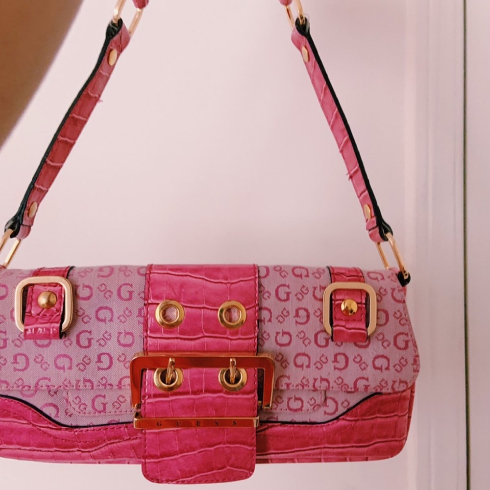 Pink guess shoulder bag